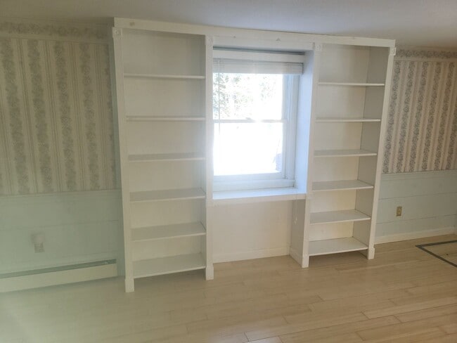 Building Photo - 5 Dupaw Gould Rd