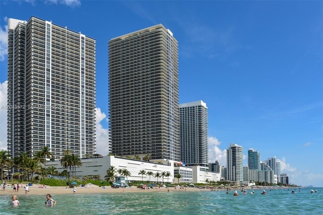Building Photo - 1800 S Ocean Dr