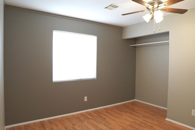 Building Photo - 51605 Avenida Ramirez