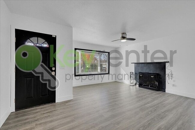 Building Photo - 5631 Mt Everest Ct