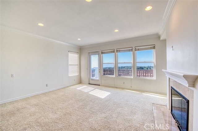 Building Photo - 9 Marisol