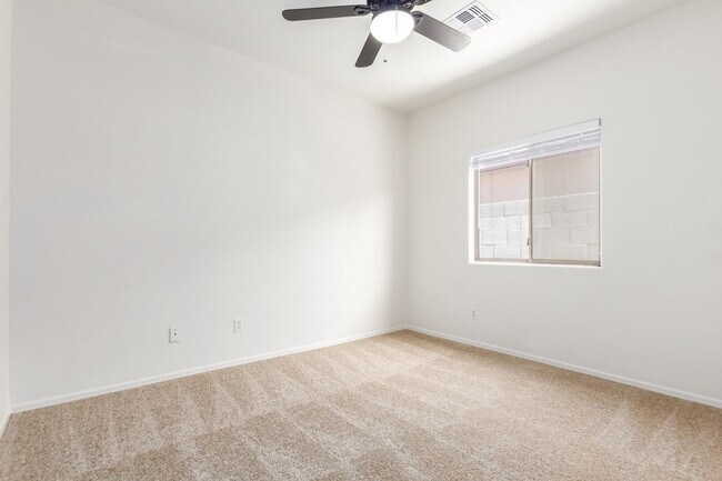 Building Photo - 12520 W Monterosa St