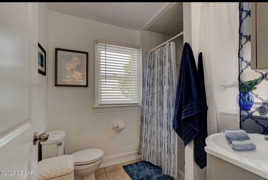 Building Photo - 118 Pierce Ave