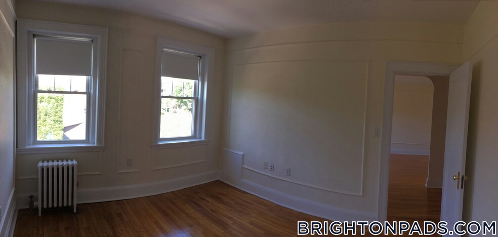 Building Photo - 100 Kilsyth Rd
