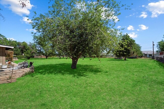 Building Photo - 23265 Vía Del Arroyo