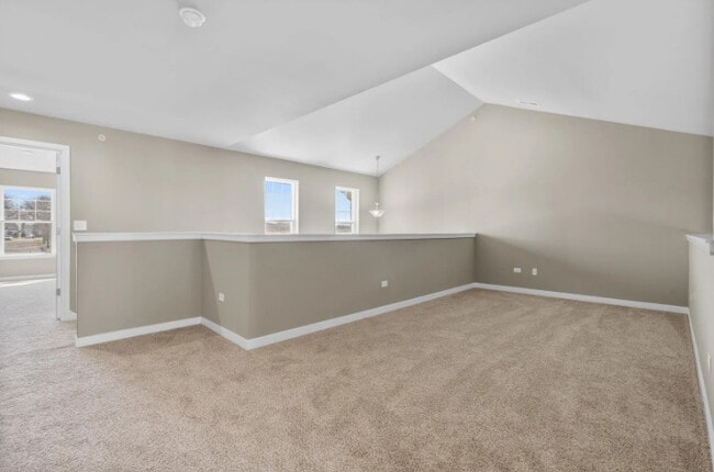 Building Photo - 713 Verandah Dr