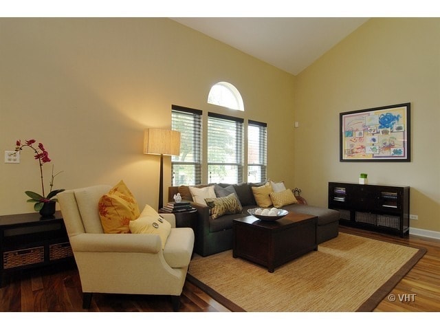 Building Photo - 209 Wilton Ln