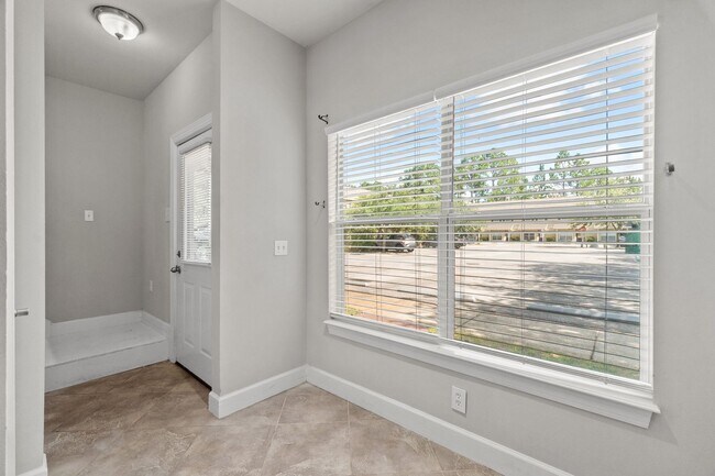 Building Photo - 15284 US-331
