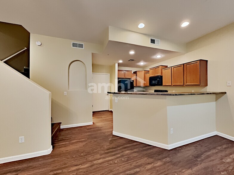 Building Photo - 20025 N 20th St