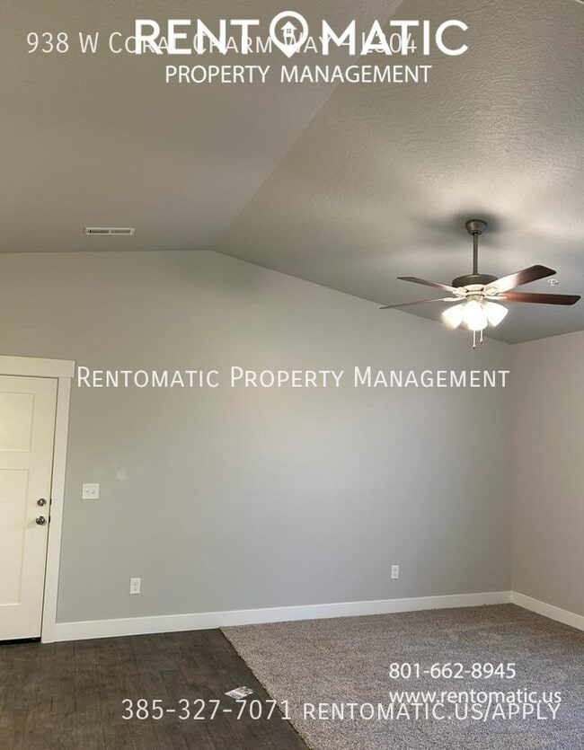 Building Photo - 938 W Coral Charm Wy
