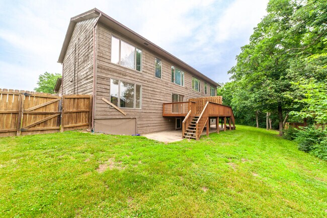Building Photo - 201 Briarcrest Ct