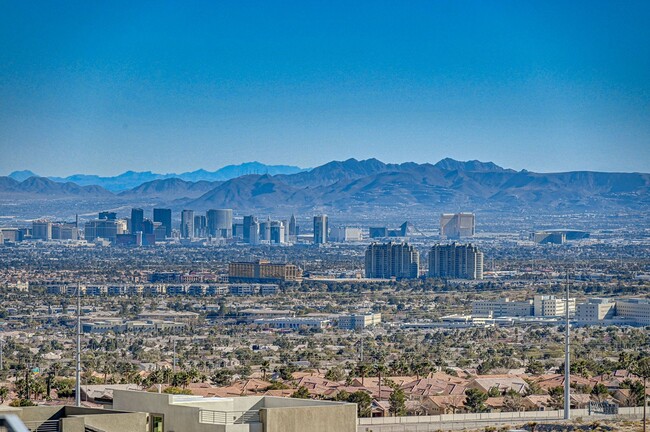 Building Photo - A Brand New 4 Bedroom Home in Summerlin