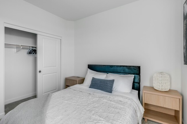 Building Photo - 414 Caliper Wy