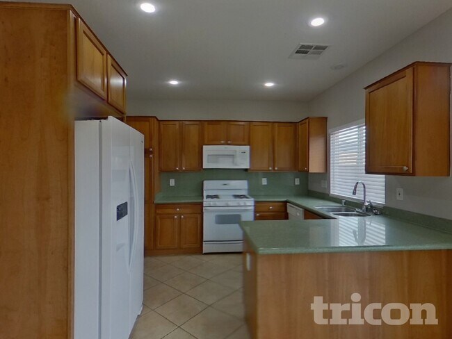 Building Photo - 10119 Deep Glen St