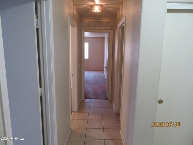 Building Photo - 15446 W Gelding Dr