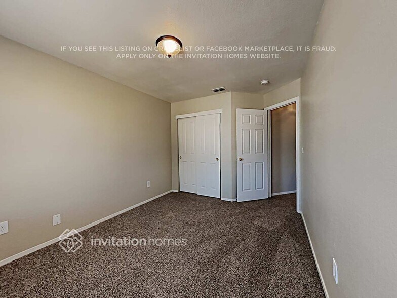 Building Photo - 8433 Falcon View Dr