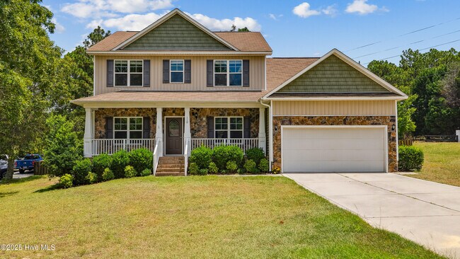 Primary Photo - 110 Queens Cove Way
