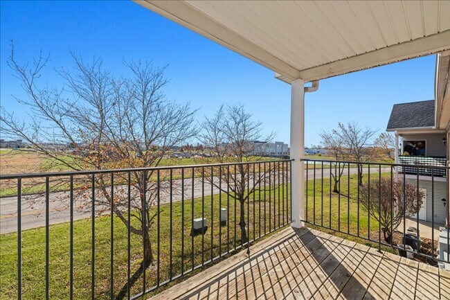 Building Photo - 7938 Circle Front Ct