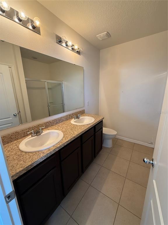 Building Photo - 419 Arbor Lakes Dr