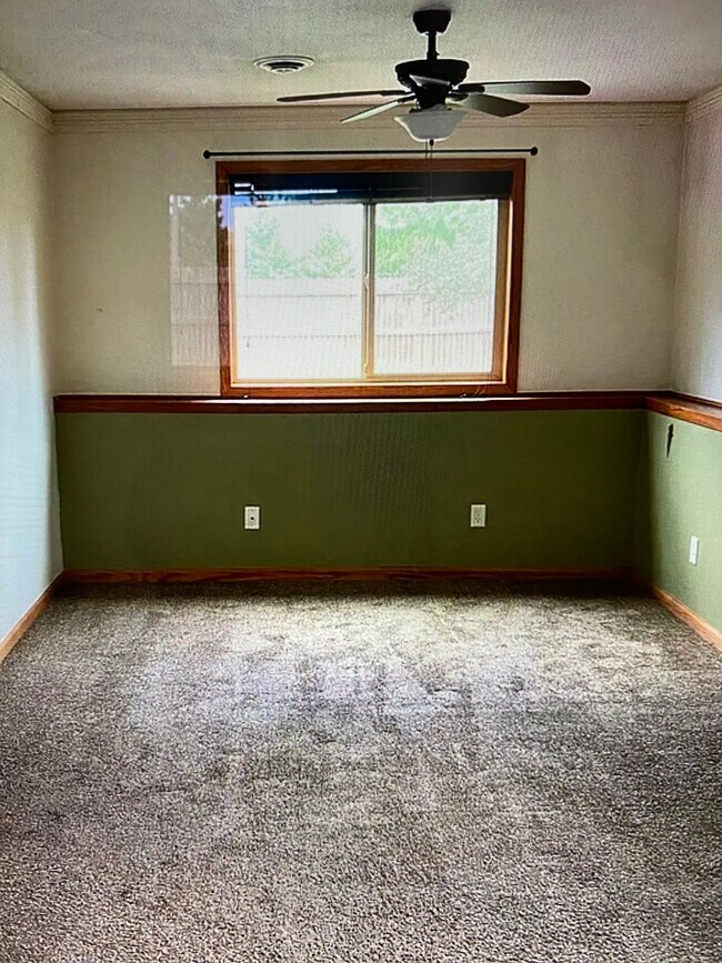 Building Photo - 6609 Black Spruce St