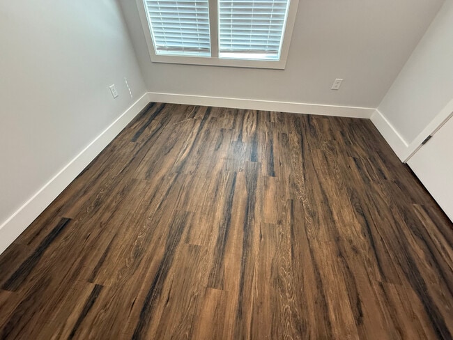 Building Photo - Room in House on S Alston Ave