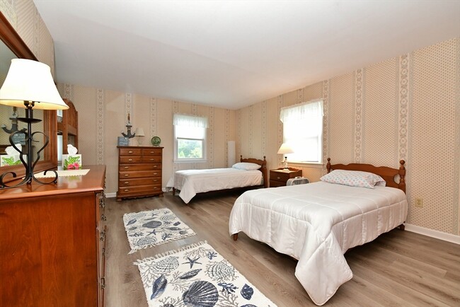 Building Photo - 5 Spindrift Ln