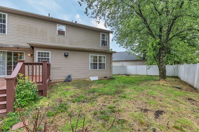 Building Photo - Awesome 3BR/2BA home near Percy Priest!