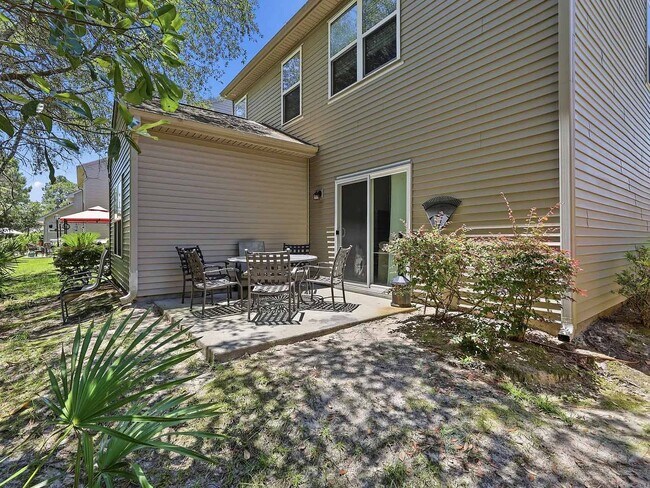 Building Photo - 118 Ceasar Pl