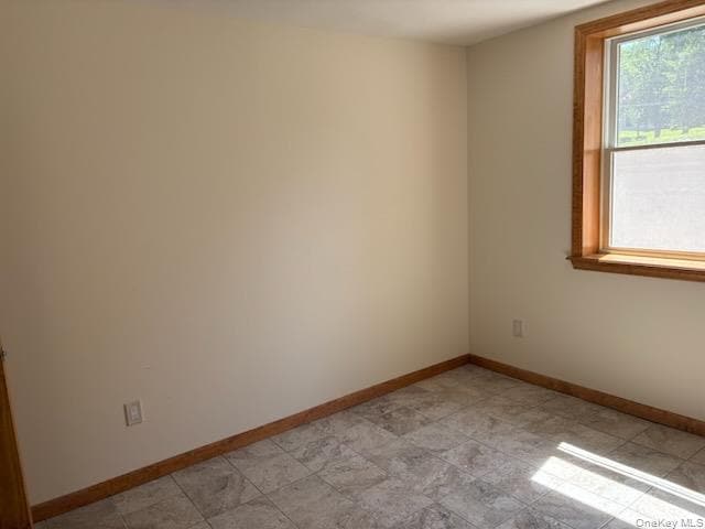 Building Photo - 156 Valentine St