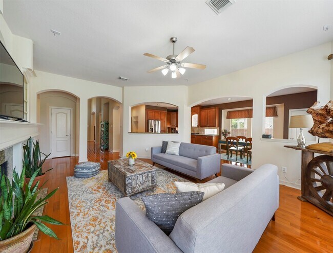Building Photo - 3826 Bell Hollow Ln
