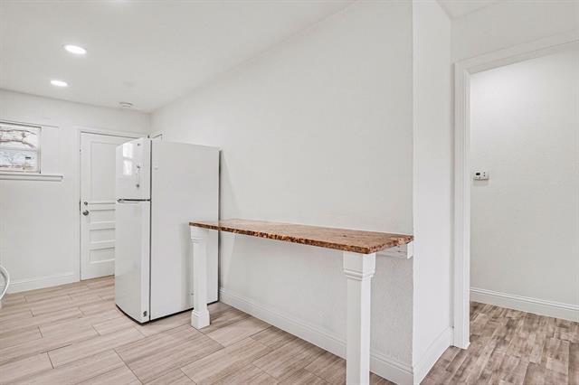 Building Photo - 2211 Barbell Ln