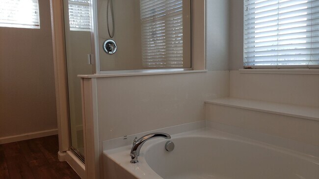 Building Photo - NEW - MOVE IN SPECIAL - 1/2 OFF THE 1ST MO...