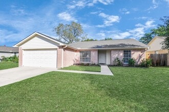 Building Photo - 10023 King Ranch Ln