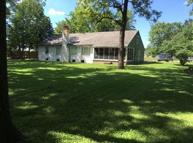Building Photo - 4130 Bishop Ave