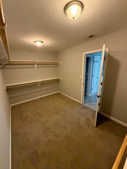 Building Photo - 516 Shenandoah St