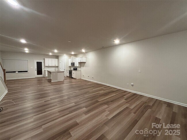 Building Photo - 414 Sagecroft Ln