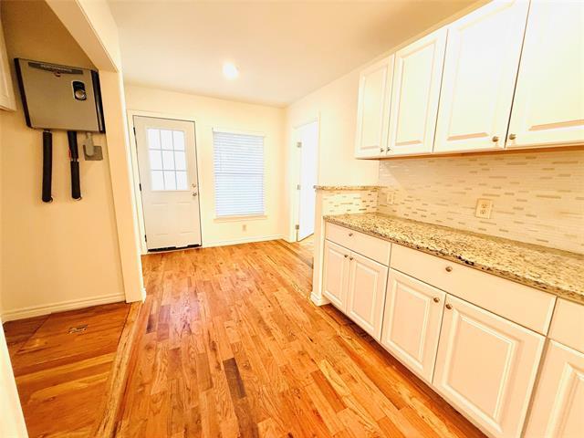 Building Photo - 632 Peggs St