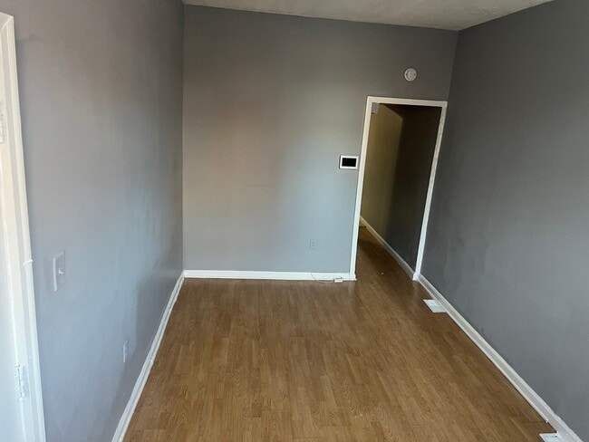 Building Photo - 1306-1 McCulloh St