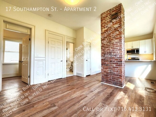 Building Photo - 17 Southampton St