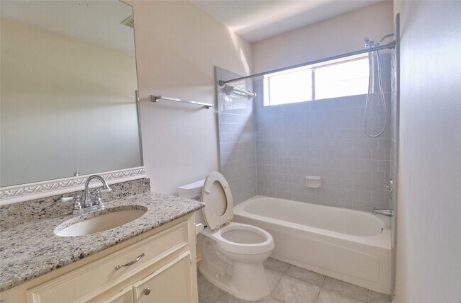 Building Photo - 4511 Chestnut Meadow Dr