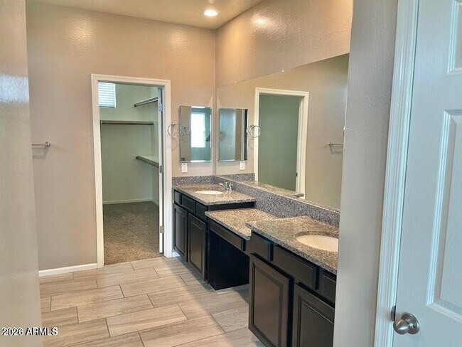 Building Photo - 25236 N 106th Dr