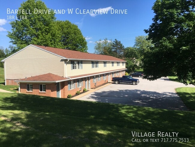 Building Photo - Newly-remodeled 1-Bed Convenient to I-83 &...