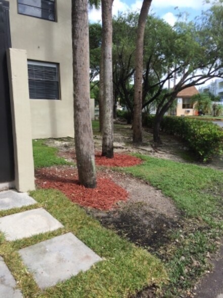 Building Photo - 10865 SW 112th St