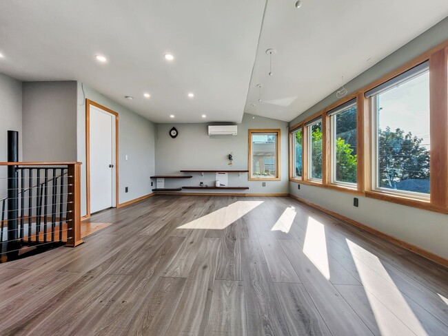 Building Photo - Remodeled Alki Beach Home with Puget Sound Views