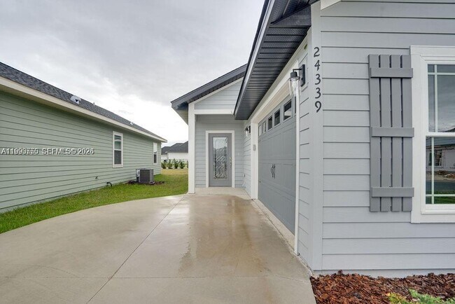 Building Photo - 24722 SW 21st Ln