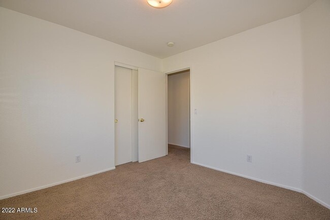 Building Photo - 7720 W Foothill Dr