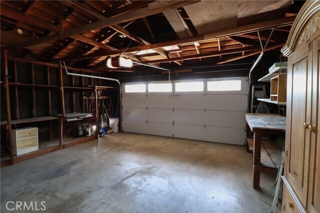 Building Photo - 1117 E Trenton Ave