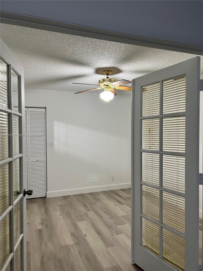 Building Photo - 6641 NW 52nd St