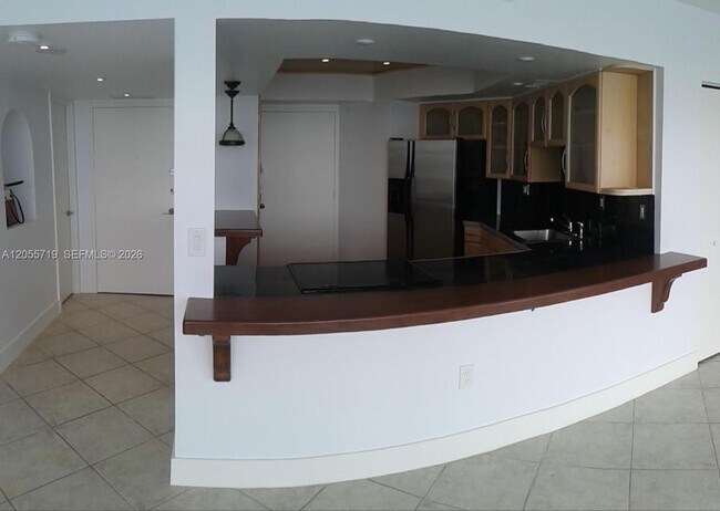 Building Photo - 11930 N Bayshore Dr