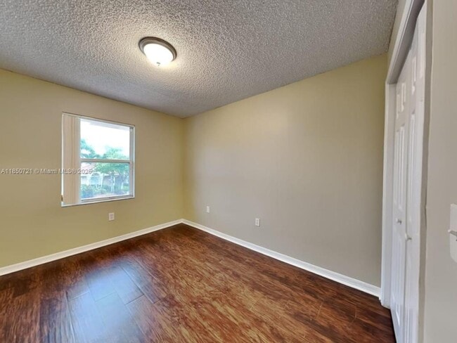 Building Photo - 7780 Highlands Cir